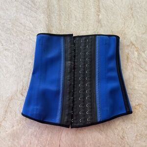 Ann Chery Blue Waist Trainer